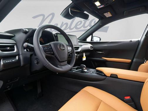 Ultra White 2026 Lexus UX 300h Premium