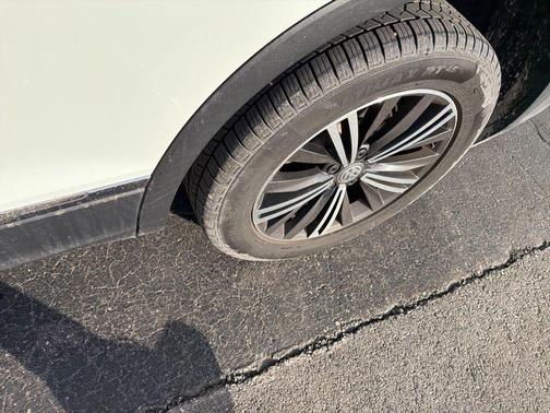 2019 Volkswagen Tiguan 2.0T SEL