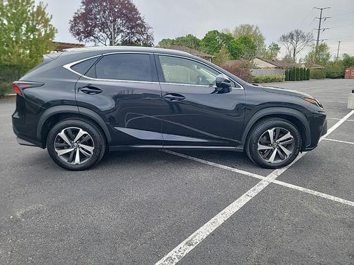Obsidian 2019 Lexus NX 300 Base