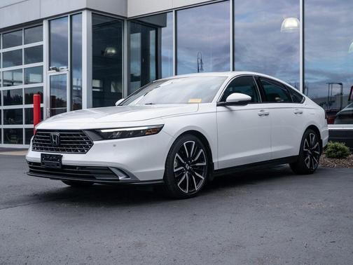 2024 Honda Accord Hybrid Touring