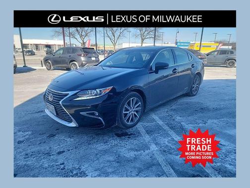 2018 Lexus ES 300h Base
