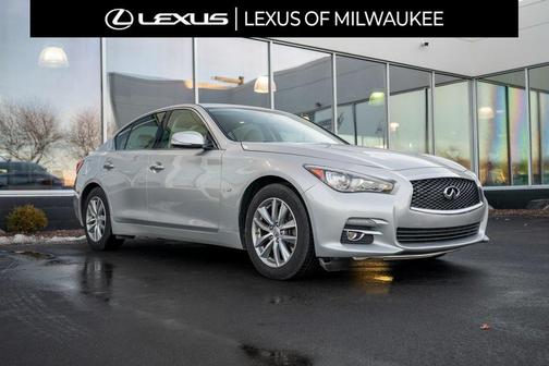 2015 INFINITI Q50 Premium