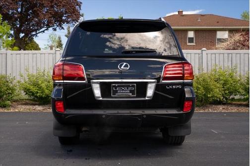 2011 Lexus LX 570 Base