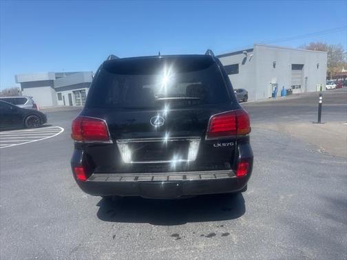 2011 Lexus LX 570 Base