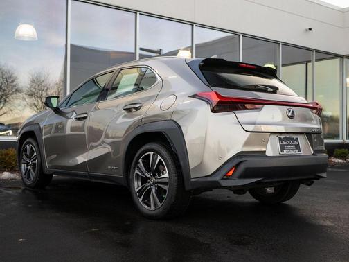 2021 Lexus UX 250h Base