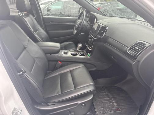 2019 Jeep Grand Cherokee High Altitude