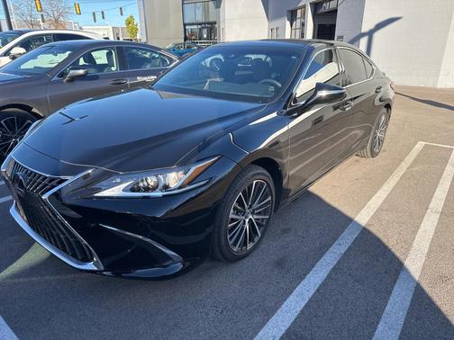 2024 Lexus ES 350 Base