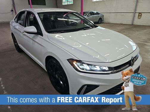 Opal White 2025 Volkswagen Jetta 1.5T SE