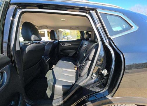 2020 Nissan Rogue Sport SL