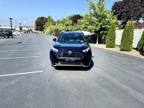 2023 Toyota RAV4 Prime SE