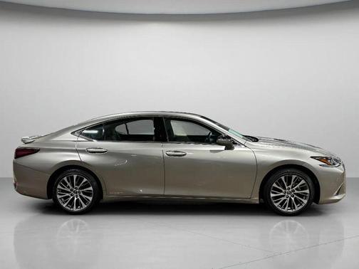 Silver 2021 Lexus ES 300h Base