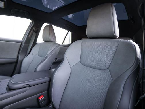 2026 Lexus RZ 350e Premium