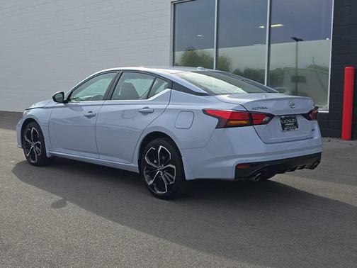 2024 Nissan Altima SR Intelligent AWD