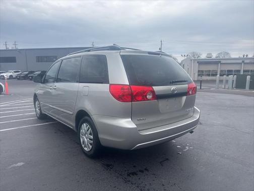 2010 Toyota Sienna CE