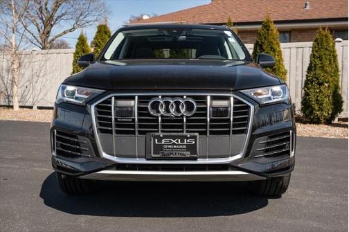 2023 Audi Q7 55 Premium Plus