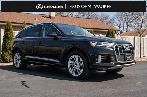 2023 Audi Q7 55 Premium Plus