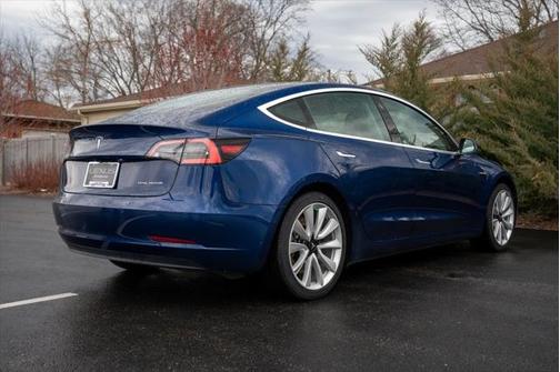 2019 Tesla Model 3 Long Range