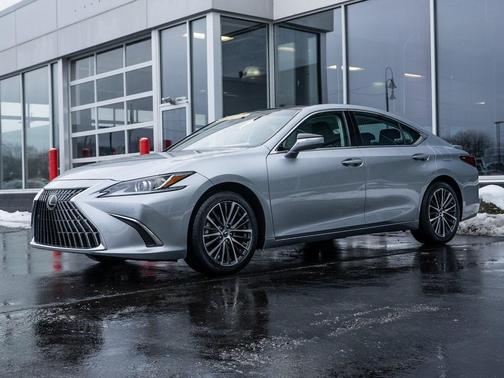 2023 Lexus ES 350 Base