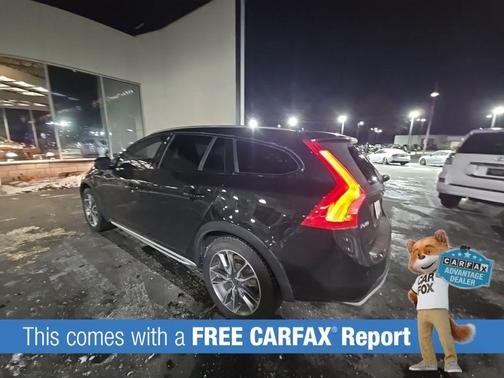 2018 Volvo V60 Cross Country T5