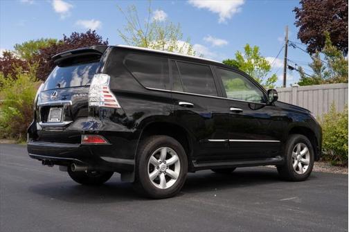 2017 Lexus GX 460 Base