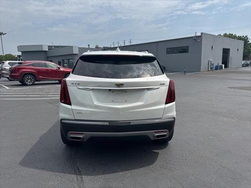 2021 Cadillac XT5 Premium Luxury