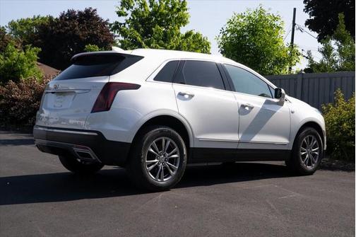 2021 Cadillac XT5 Premium Luxury