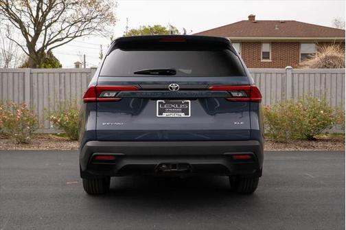 2024 Toyota Grand Highlander Hybrid XLE