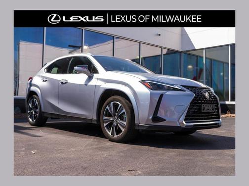 Iridium 2024 Lexus UX 250h Base