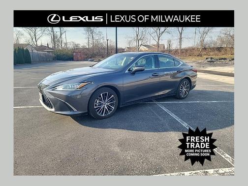 Cloudburst Gray 2025 Lexus ES 300h Base