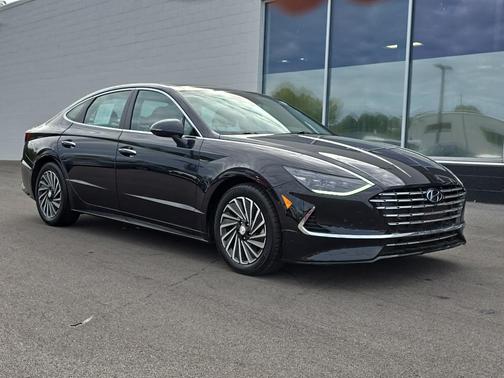 2023 Hyundai SONATA Hybrid Limited