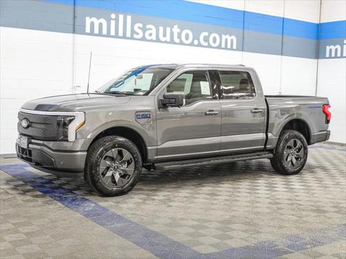 2025 Ford F-150 Lightning Flash