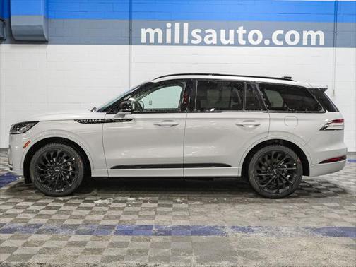 2025 Lincoln Aviator Reserve AWD