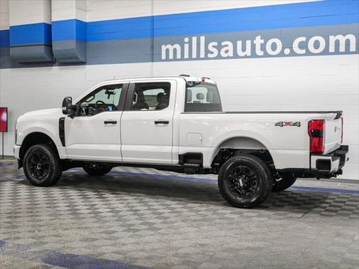 2025 Ford F-350 XLT