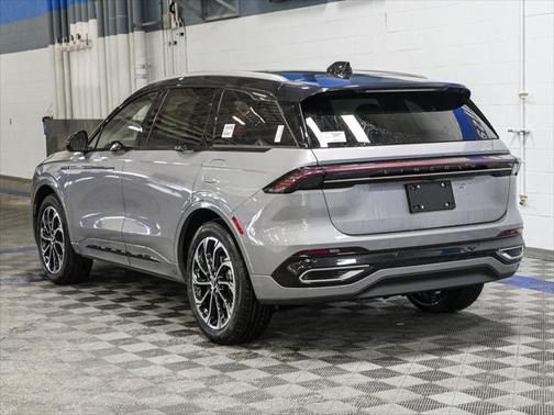 2025 Lincoln Nautilus Reserve