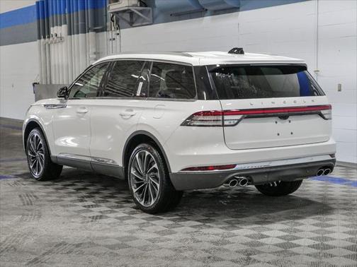 2025 Lincoln Aviator Reserve AWD