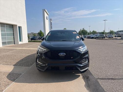 2022 Ford Edge ST