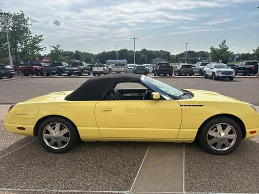 2002 Ford Thunderbird Base