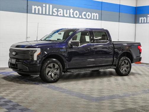 2025 Ford F-150 Lightning Flash