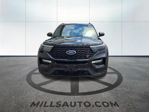 Agate Black Metallic 2023 Ford Explorer ST