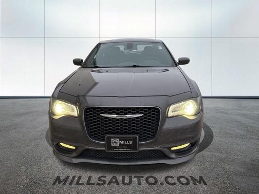 2017 Chrysler 300 S