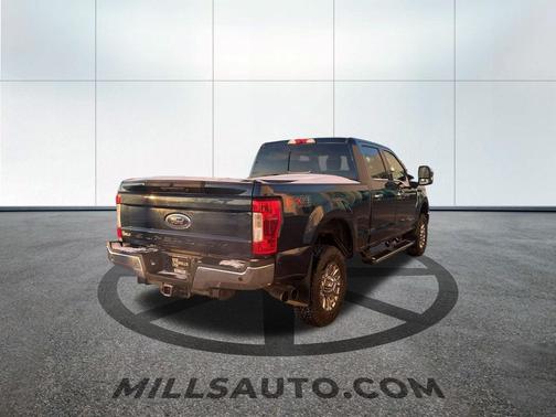 2017 Ford F-350 Lariat