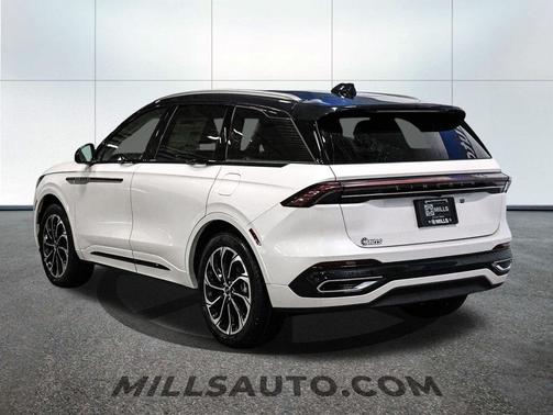 2026 Lincoln Nautilus Reserve