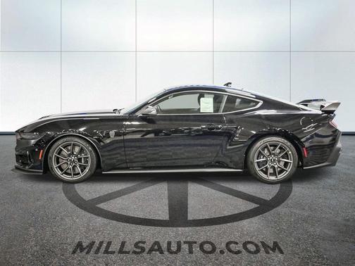 2025 Ford Mustang Dark Horse Fastback