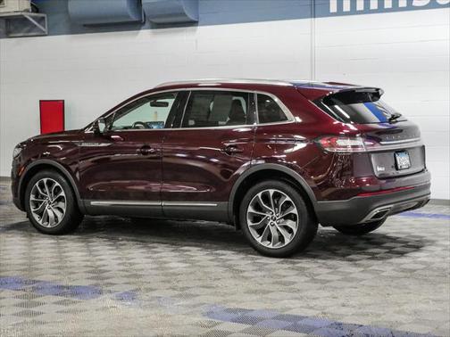2021 Lincoln Nautilus Reserve