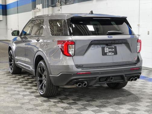 2022 Ford Explorer ST