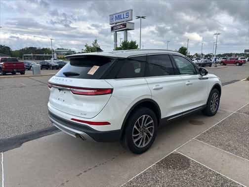 2022 Lincoln Corsair Standard