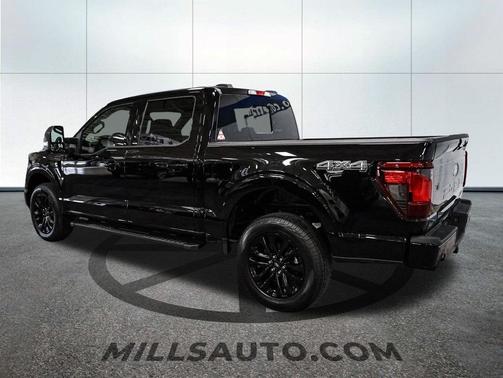 Agate Black Metallic 2026 Ford F-150 XLT