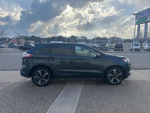 2024 Ford Edge ST