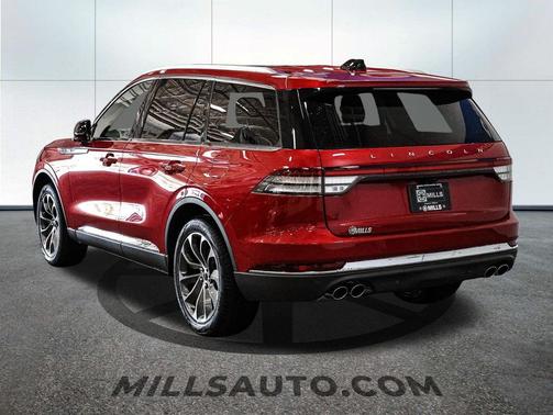 Red Carpet Tinted Clearcoat 2026 Lincoln Aviator Reserve AWD