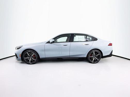 Brooklyn Grey Metallic 2026 BMW 530 xDrive